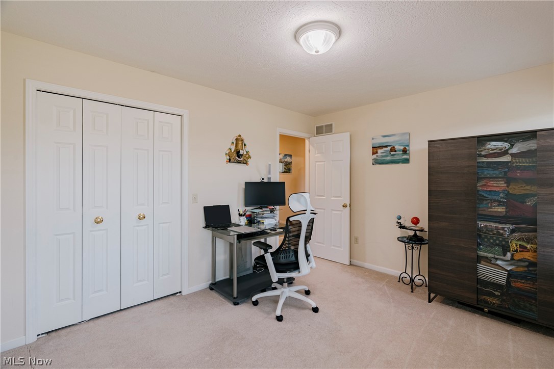5163 Bayside Lake Boulevard Stow OH 44224