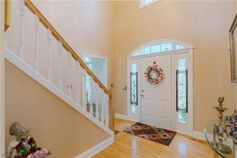 5163 Bayside Lake Boulevard Stow OH 44224