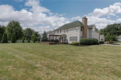 5163 Bayside Lake Boulevard Stow OH 44224
