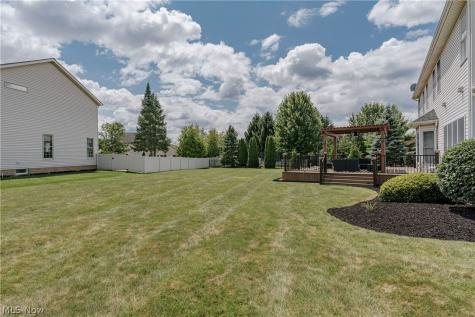 5163 Bayside Lake Boulevard Stow OH 44224