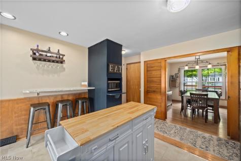 310 N Woodhill Drive Amherst OH 44001