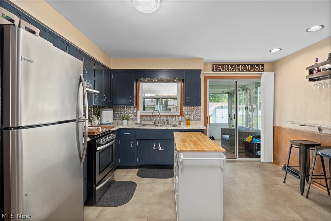 310 N Woodhill Drive Amherst OH 44001