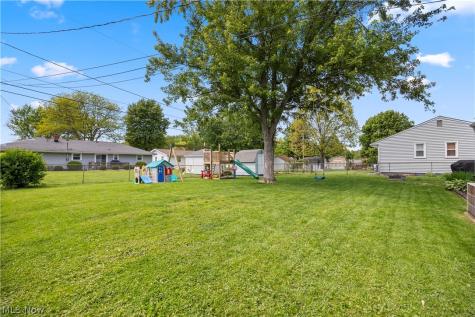 310 N Woodhill Drive Amherst OH 44001