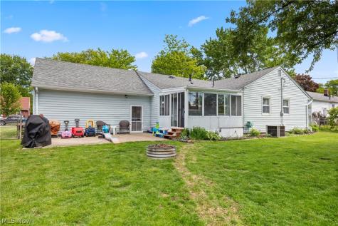 310 N Woodhill Drive Amherst OH 44001