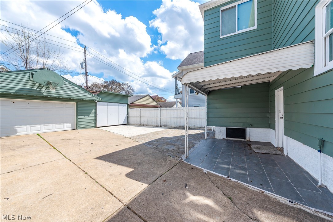 3437 W 95th Street Cleveland OH 44102