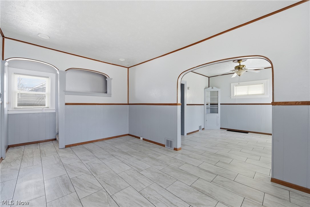 3437 W 95th Street Cleveland OH 44102