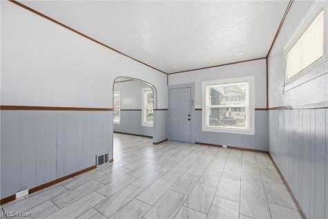 3437 W 95th Street Cleveland OH 44102