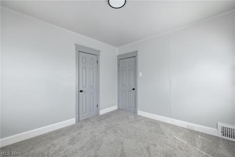 3437 W 95th Street Cleveland OH 44102