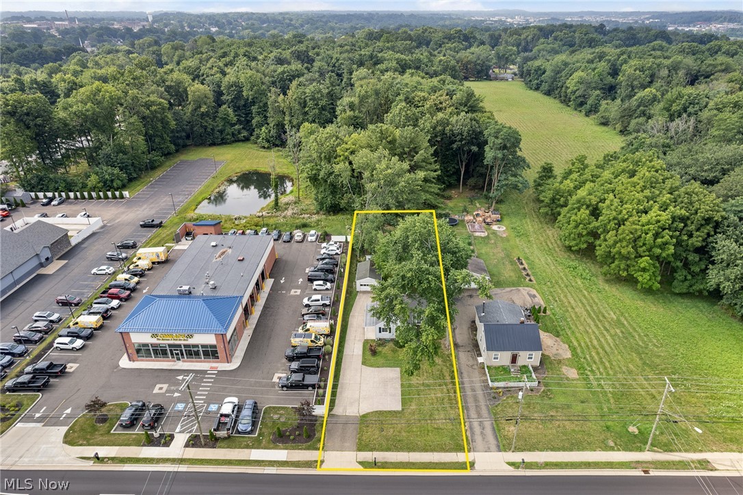 608 Applegrove Street NW North Canton OH 44720