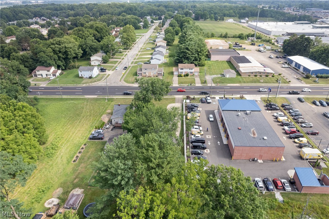 608 Applegrove Street NW North Canton OH 44720
