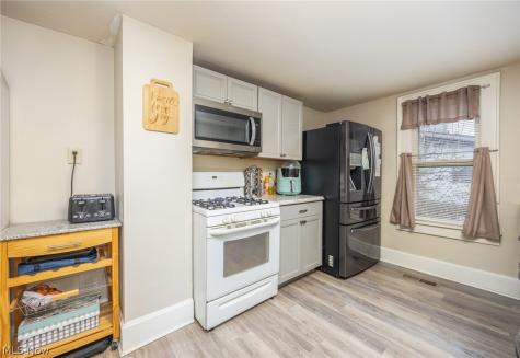 207 Kenwood Street Marietta OH 45750