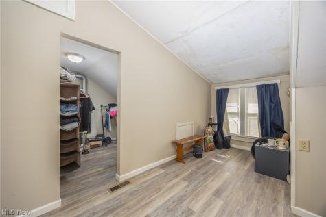 207 Kenwood Street Marietta OH 45750