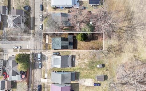 207 Kenwood Street Marietta OH 45750