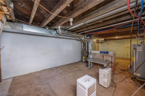 207 Kenwood Street Marietta OH 45750