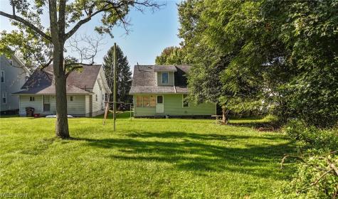 207 Kenwood Street Marietta OH 45750