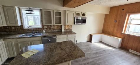 1811 S Green Road South Euclid OH 44121