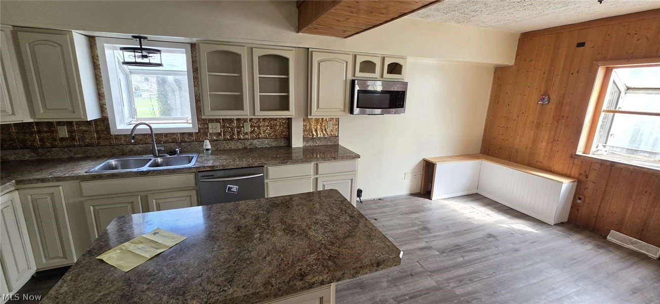 1811 S Green Road South Euclid OH 44121