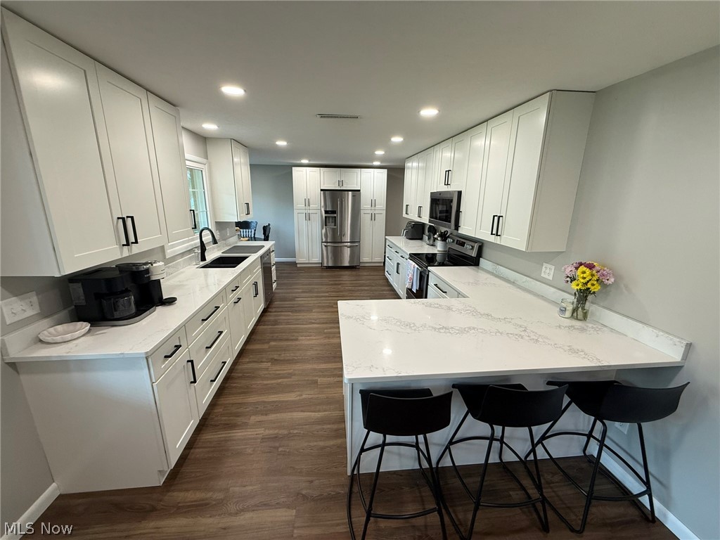837 Oak Street NW New Philadelphia OH 44663