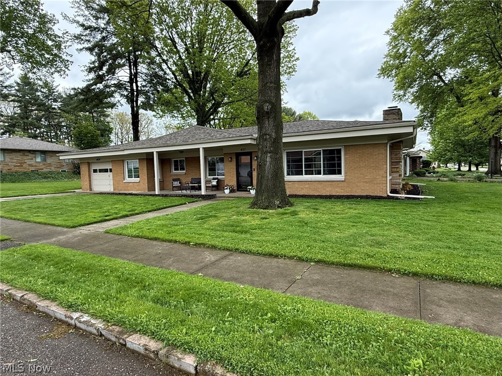 837 Oak Street NW New Philadelphia OH 44663