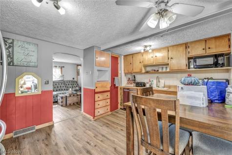 11690 Durkee Road Grafton OH 44044
