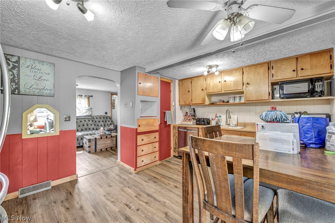 11690 Durkee Road Grafton OH 44044