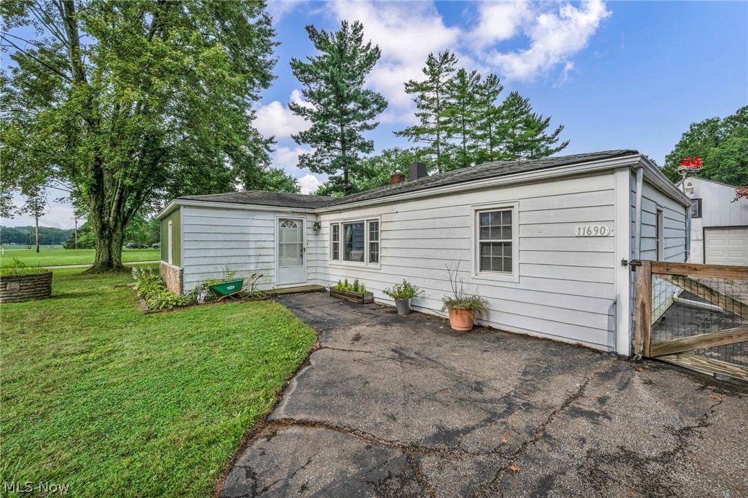 11690 Durkee Road Grafton OH 44044