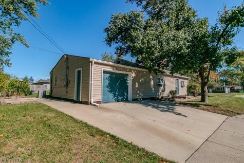 4826 Belle Meadow Road Mentor OH 44060