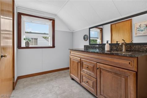 4740 Silverdale Road North Olmsted OH 44070
