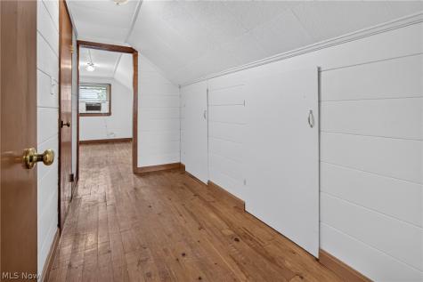 4740 Silverdale Road North Olmsted OH 44070