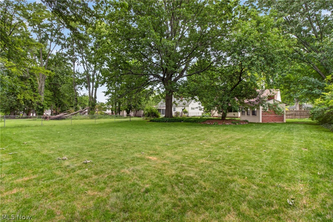 4740 Silverdale Road North Olmsted OH 44070