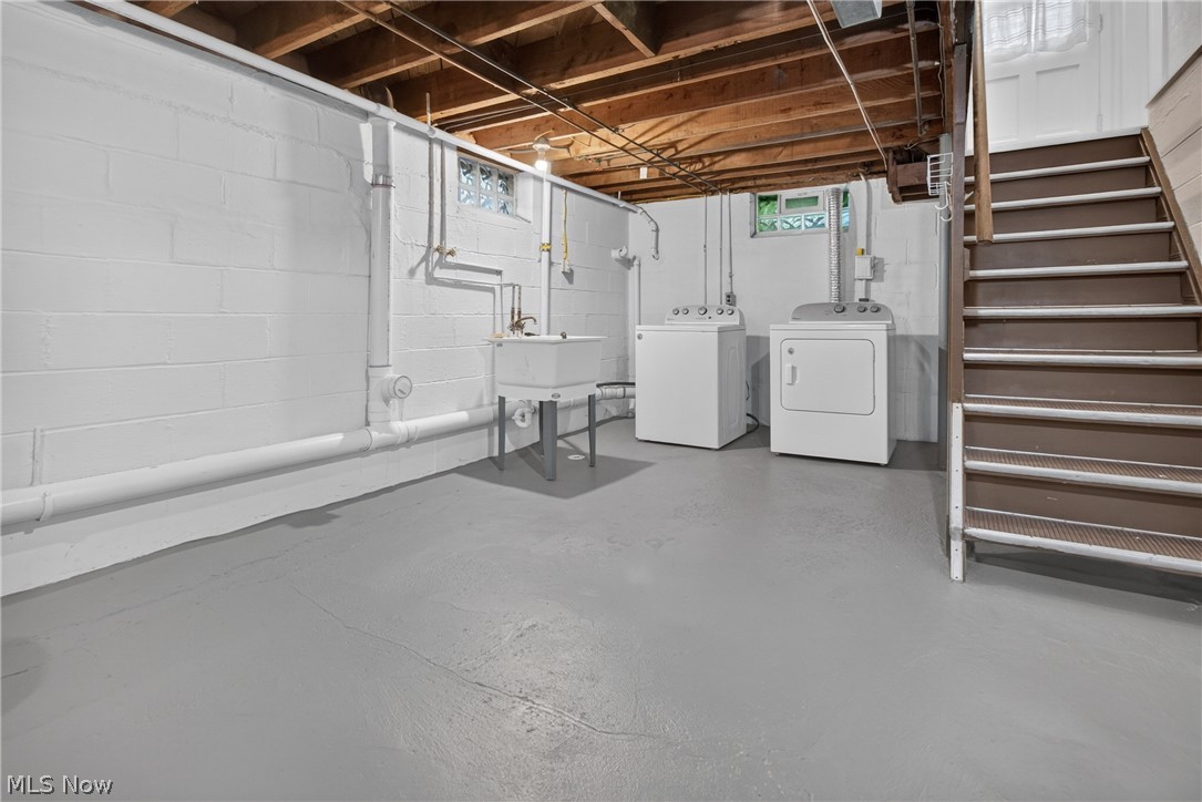 4740 Silverdale Road North Olmsted OH 44070