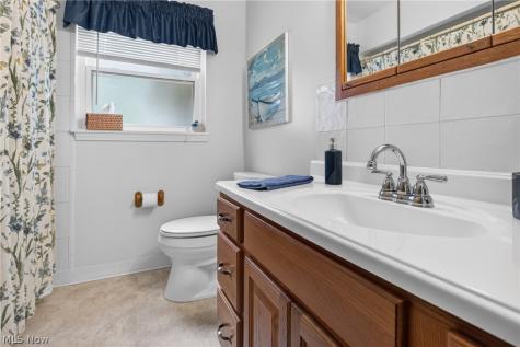 4740 Silverdale Road North Olmsted OH 44070