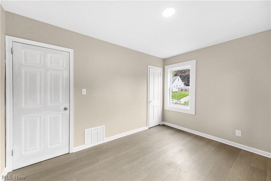 137 E Rosewood Avenue Akron OH 44301