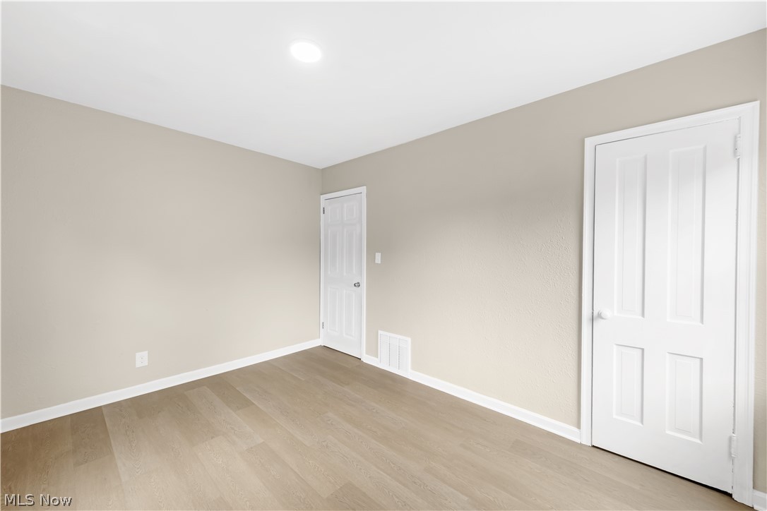 137 E Rosewood Avenue Akron OH 44301