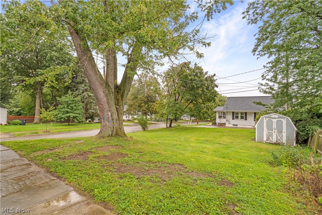137 E Rosewood Avenue Akron OH 44301