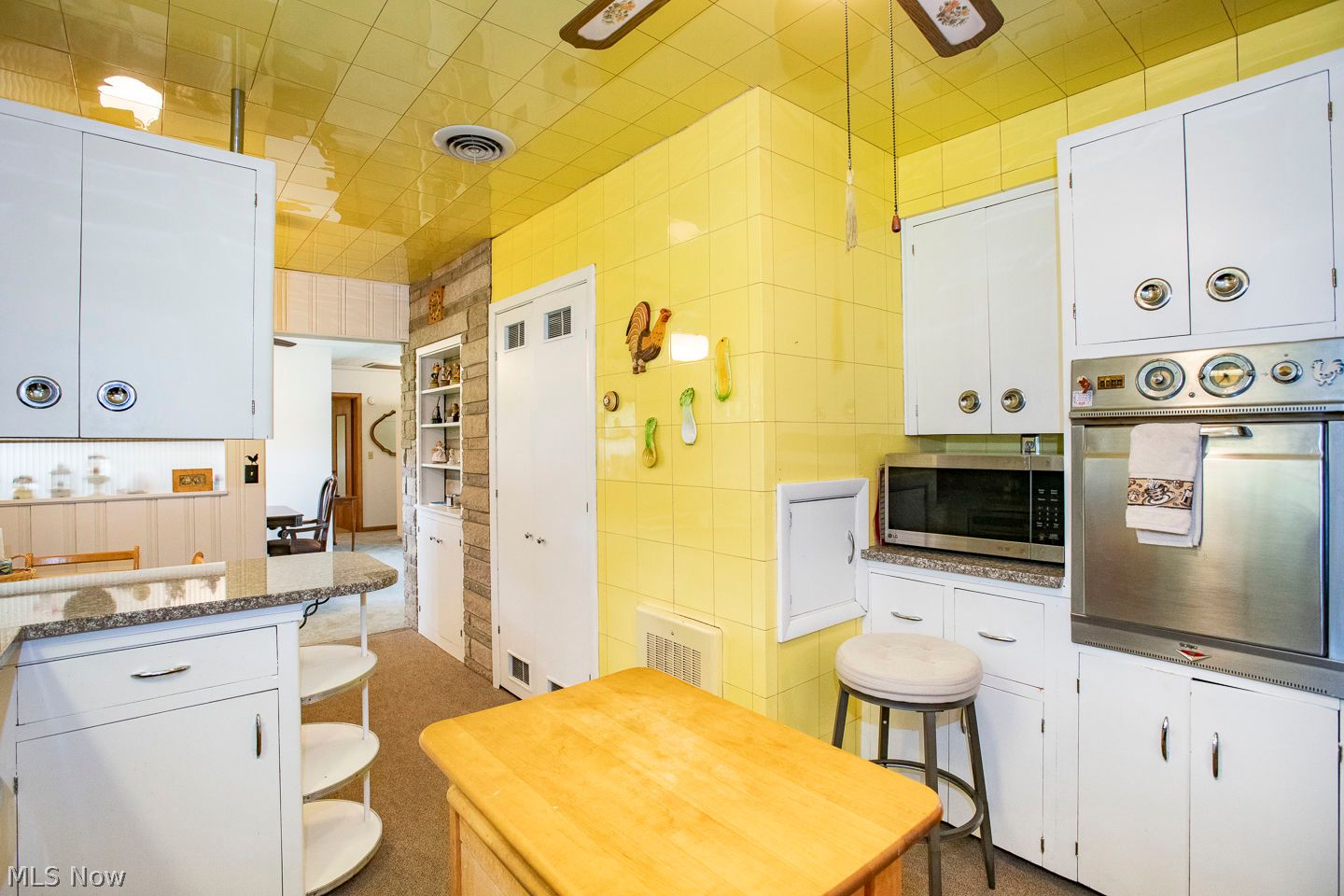 30 Meadowbrook Drive Grafton OH 44044