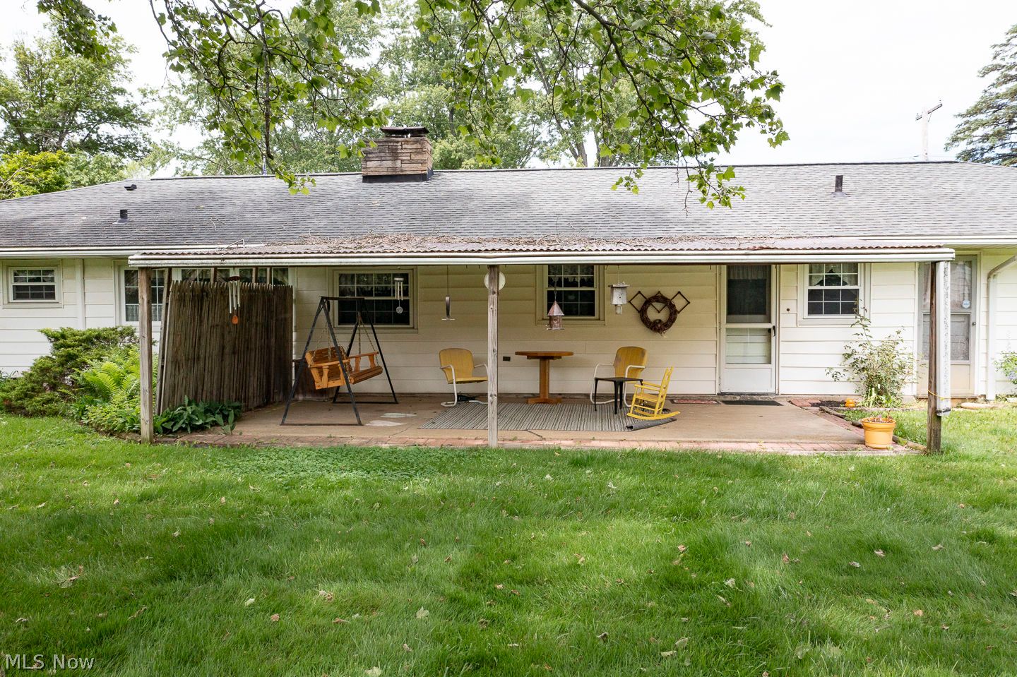 30 Meadowbrook Drive Grafton OH 44044