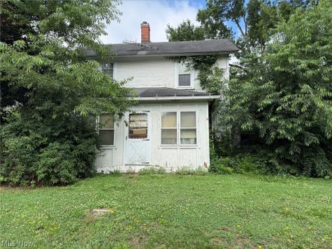 7985 Leaver Avenue NW Canal Fulton OH 44614