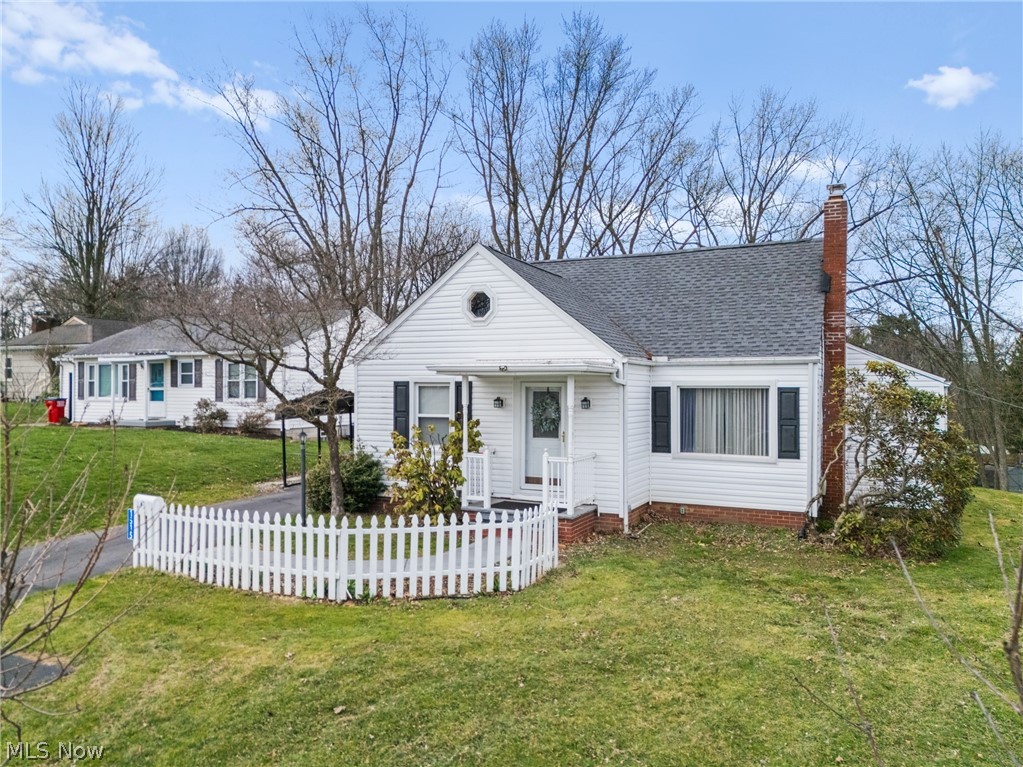 1515 Manor Avenue NW Canton OH 44708