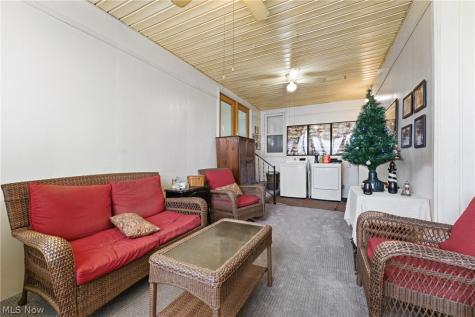 1515 Manor Avenue NW Canton OH 44708