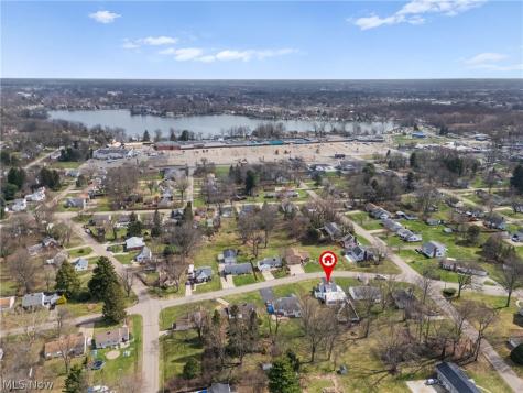 1515 Manor Avenue NW Canton OH 44708