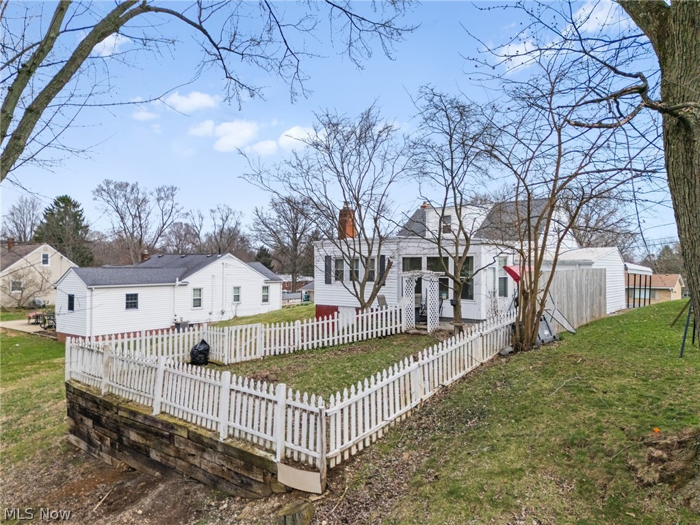1515 Manor Avenue NW Canton OH 44708