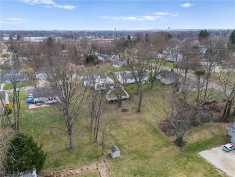 1515 Manor Avenue NW Canton OH 44708