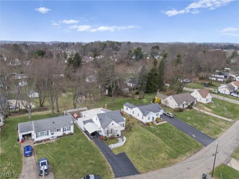 1515 Manor Avenue NW Canton OH 44708