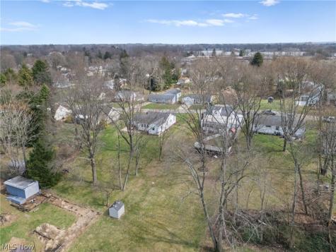 1515 Manor Avenue NW Canton OH 44708