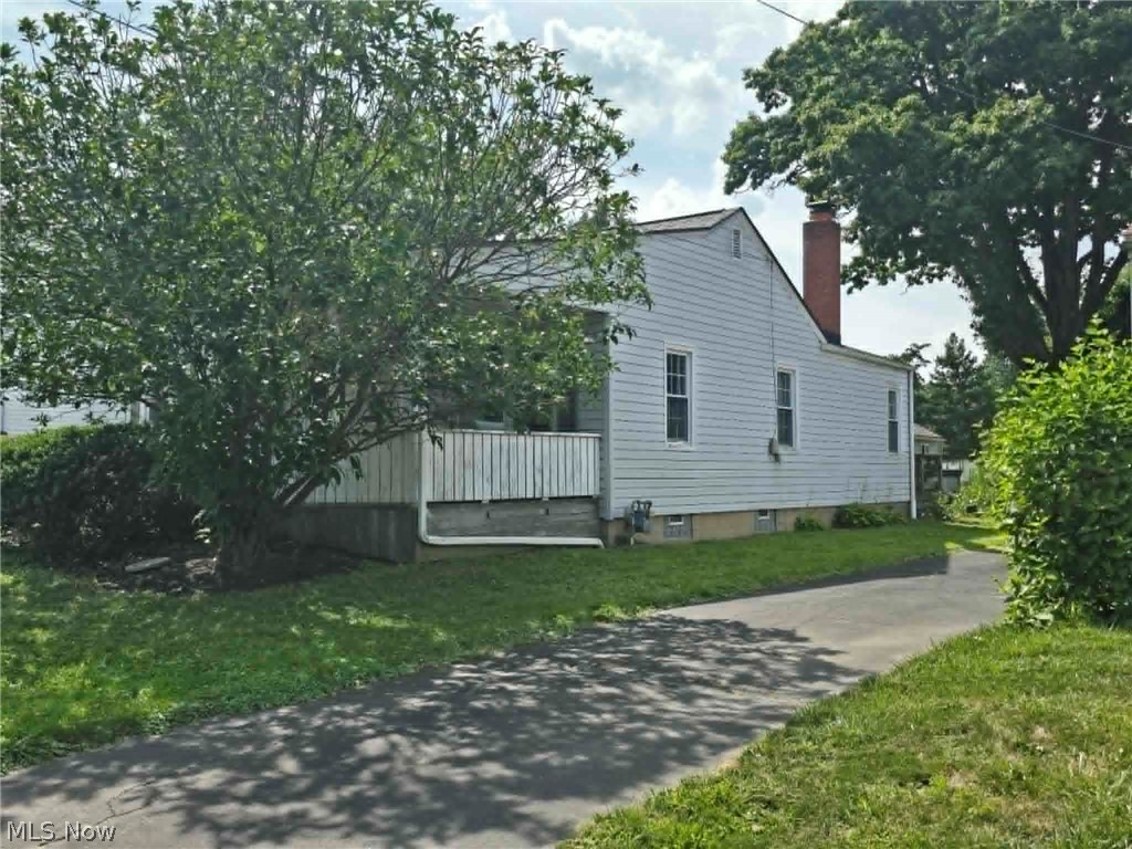 1390 Patchen Avenue SE Warren OH 44484