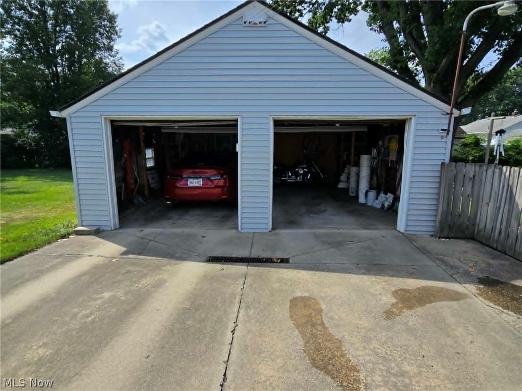 1390 Patchen Avenue SE Warren OH 44484