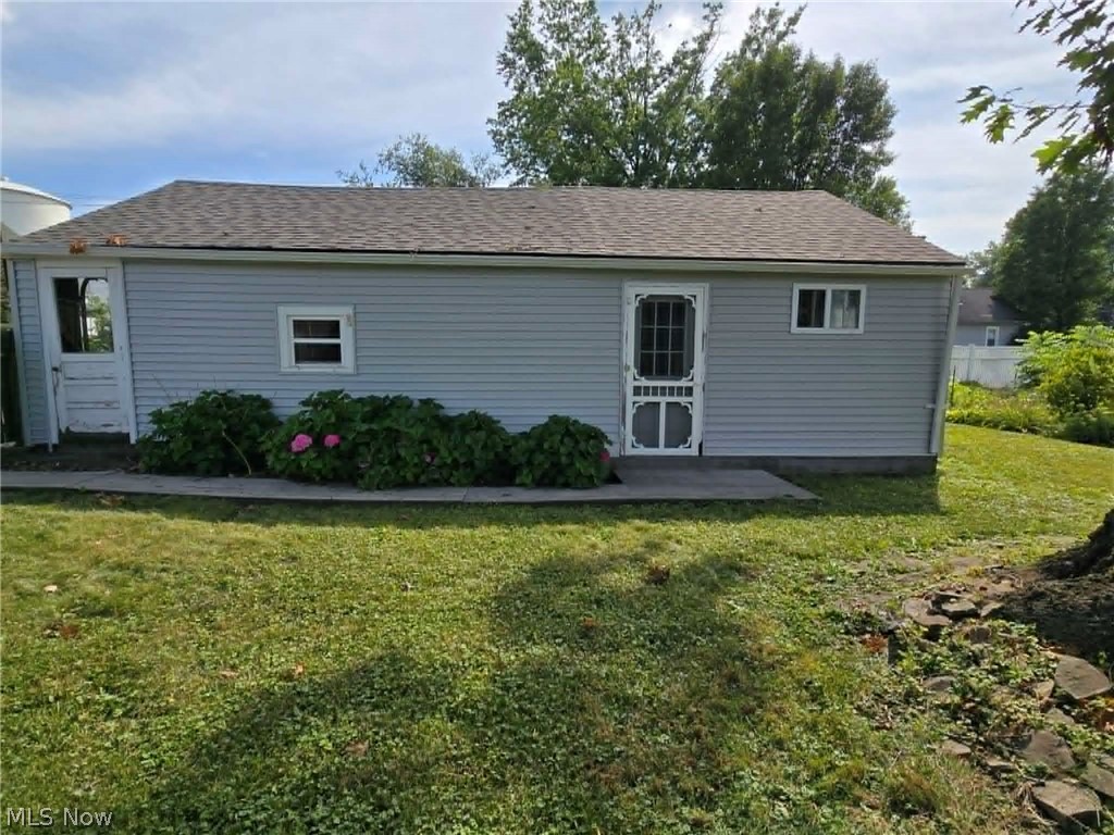 1390 Patchen Avenue SE Warren OH 44484