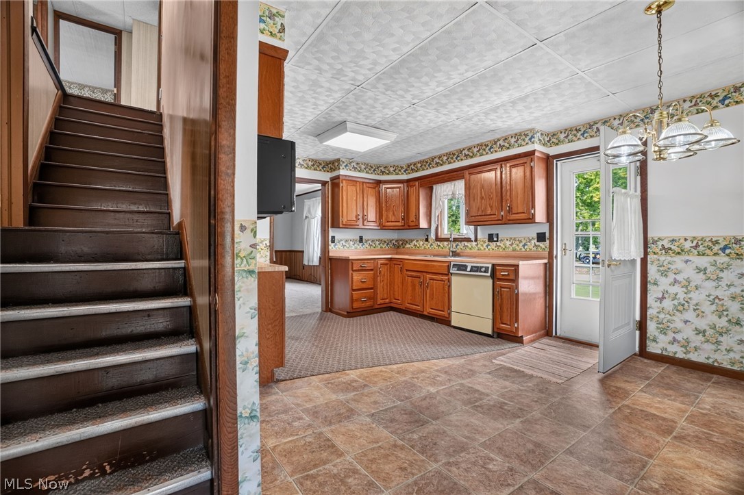 5654 Chestnut Street Andover OH 44003