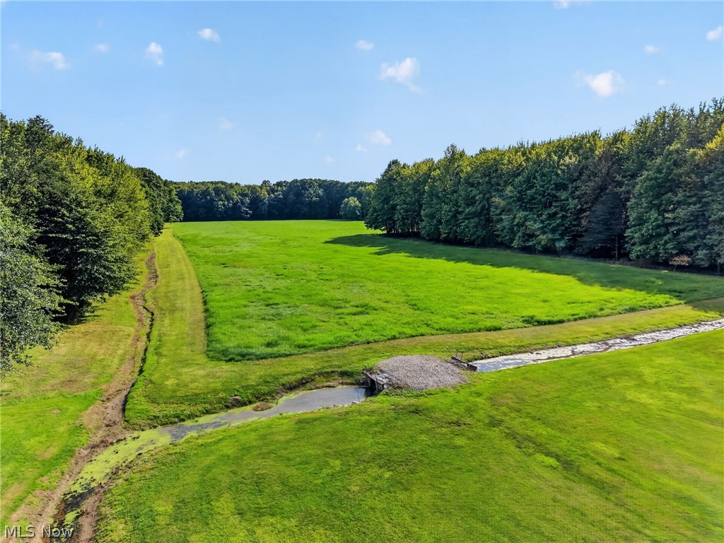 5654 Chestnut Street Andover OH 44003